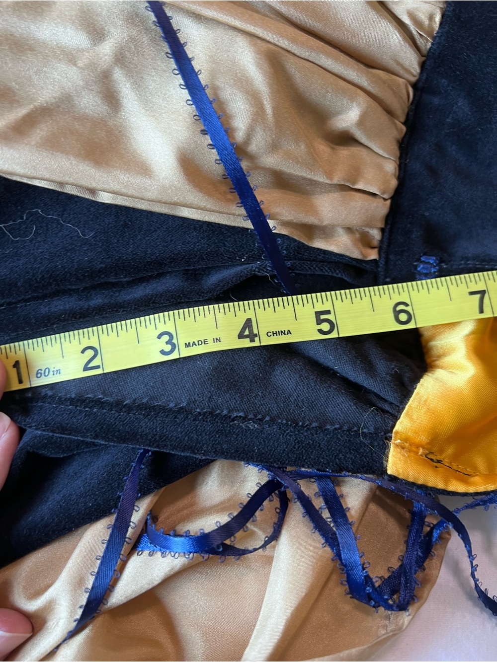 Renaissance Black Velvet and Gold Silk Overdress with lace up bodice - Picture 8 of 10